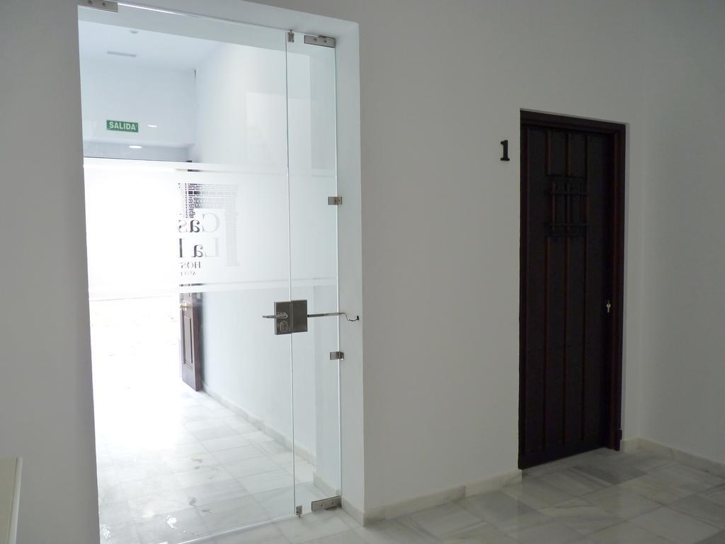 Hostal Boutique Casa La Laja Чиклана-де-ла-Фронтера Экстерьер фото