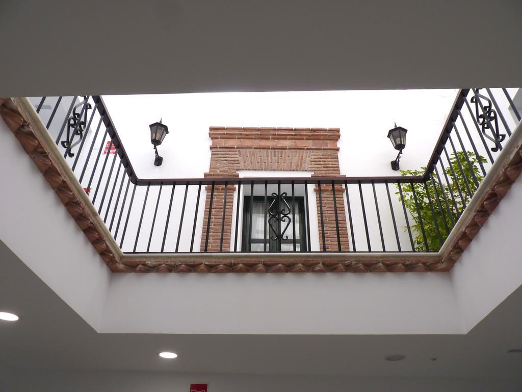 Hostal Boutique Casa La Laja Чиклана-де-ла-Фронтера Экстерьер фото