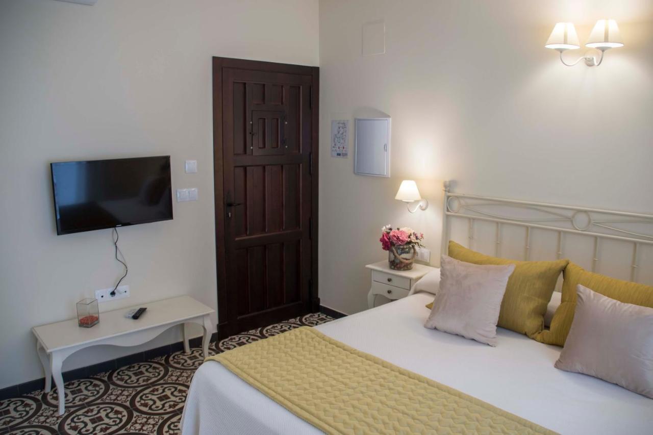 Hostal Boutique Casa La Laja Чиклана-де-ла-Фронтера Экстерьер фото