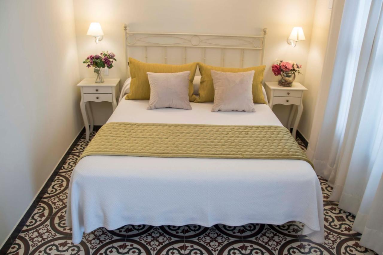 Hostal Boutique Casa La Laja Чиклана-де-ла-Фронтера Экстерьер фото